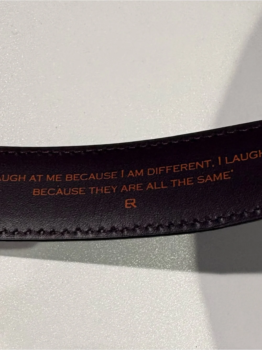 Rare Elliot Rhodes London Chameleon Buckle Glossy Carung Texture Espresso Belt